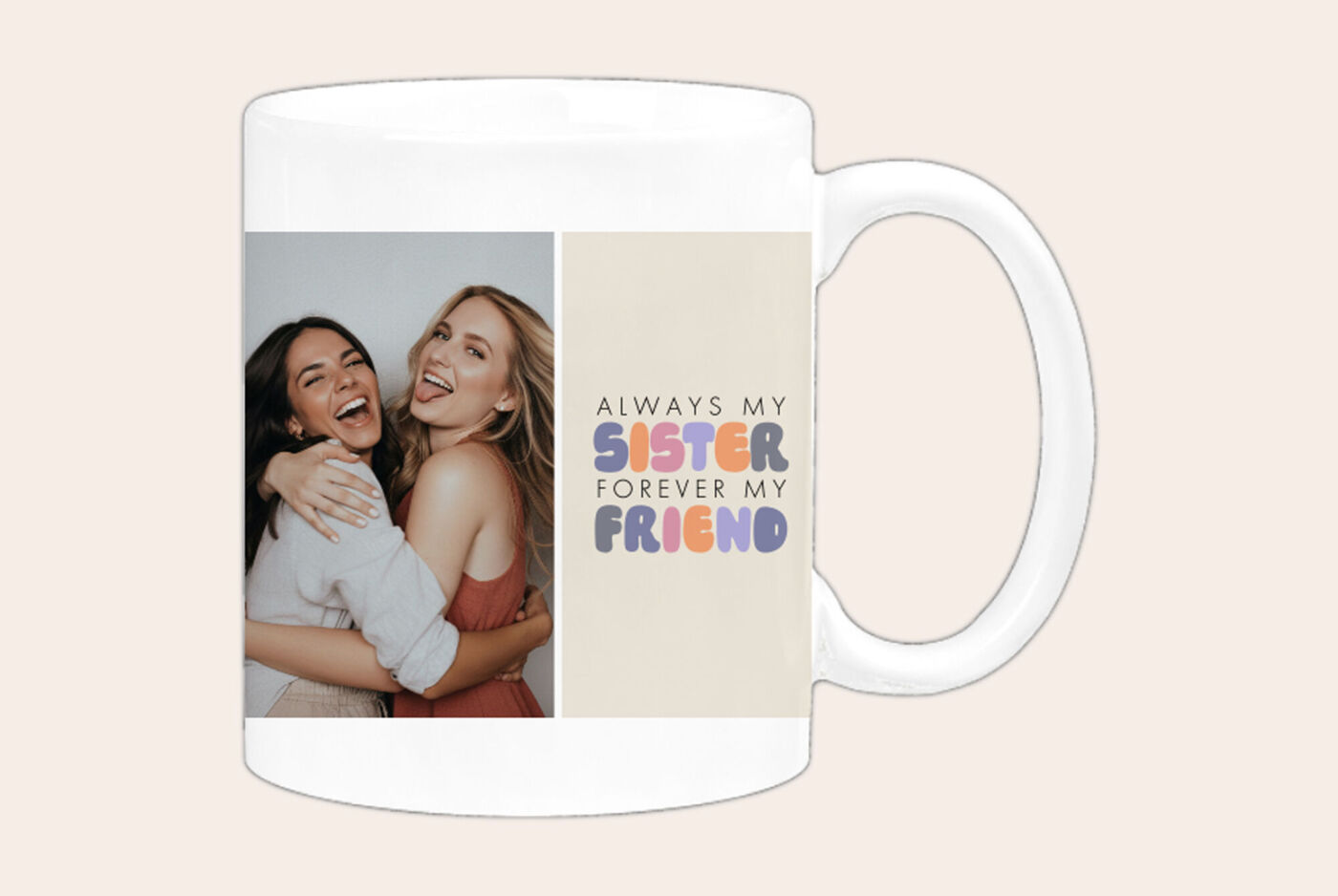 Mug personnalisé Sisters avec photos de proches et design sobre et beige
